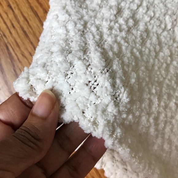Zara Cream Chenille Knit Sweater NWT - Picture 3 of 5